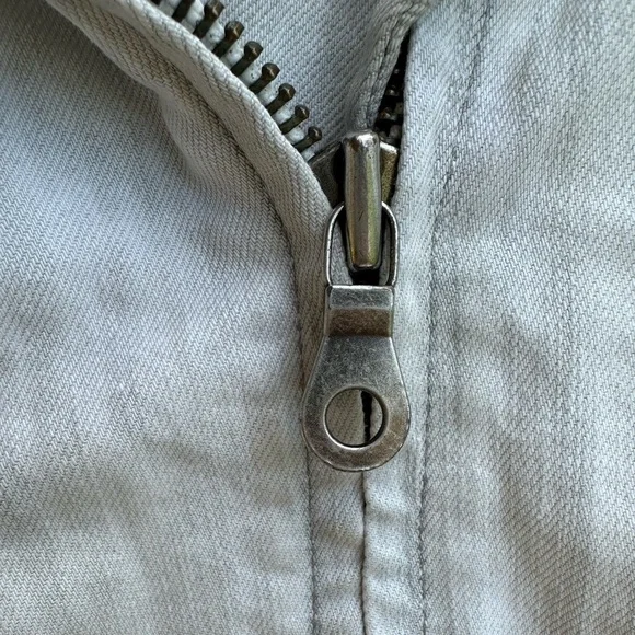 Denim and Bone Mary and Roses patch and embroidered one of a kind Levi Jacket - Picture 5 of 15